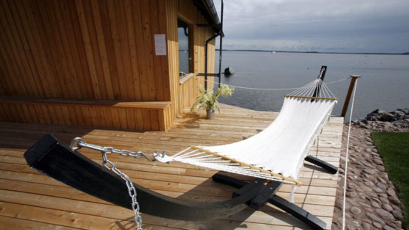 Porin loma-asuntomessujen kohde nimeltä Merta kuvattuna kesäkuussa 2008 Porissa (Lehtikuva)