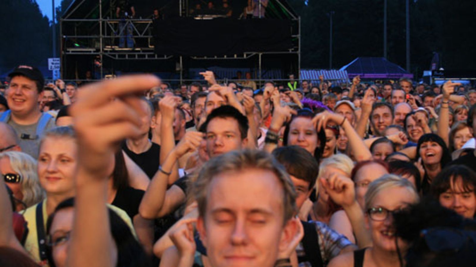 Yleisöä Ankkarockissa