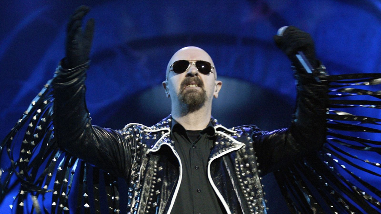 Judas Priestin laulaja Rob Halford kuvattuna Helsingissä vuonna 2005.