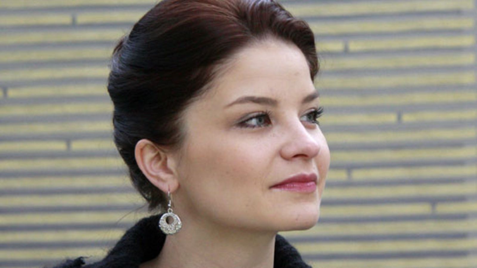Sopraano Marjukka Tepponen Lappeenrannan laulukilpailun finalistien harjoituksissa 5.tammikuuta 2010. (LEHTIKUVA)