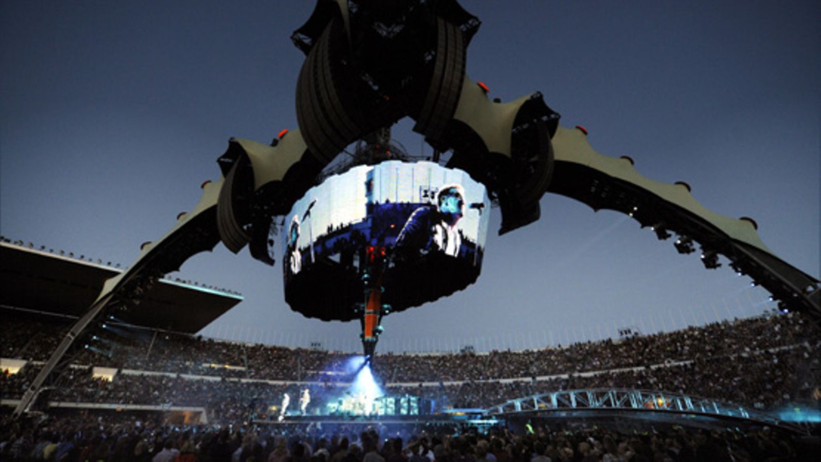 U2 Helsingissä 20.8. 2010 (Lehtikuva)