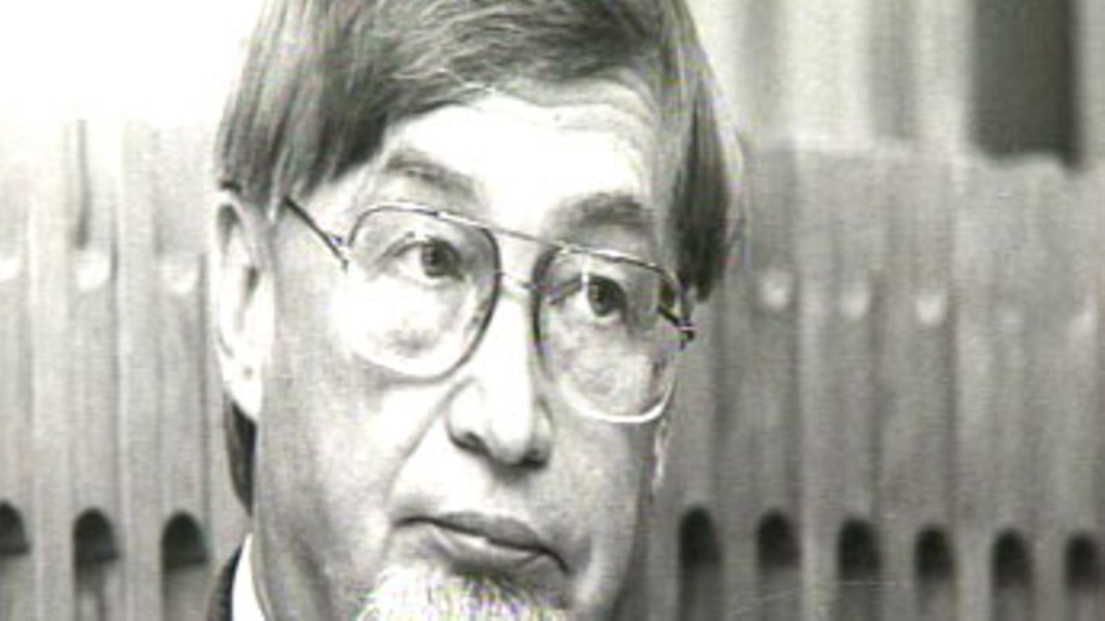 Kirjailija Paavo Haavikko vuonna 1984.