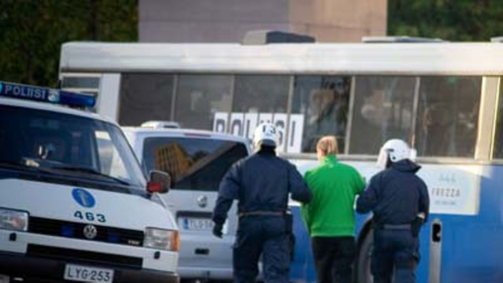 (9.9.2006) Smash Asem -mielenosoitus Helsingissä. Kuvaaja Heidi Kauko.