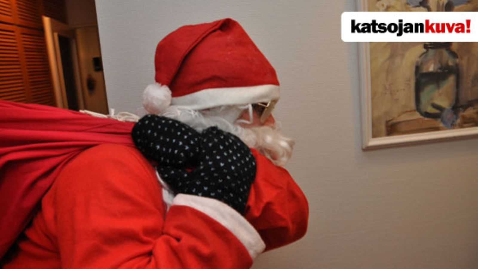 Joulupukki saapuu Kouvolaan. Kuva: Uutissilmä/Kalle Mettälä