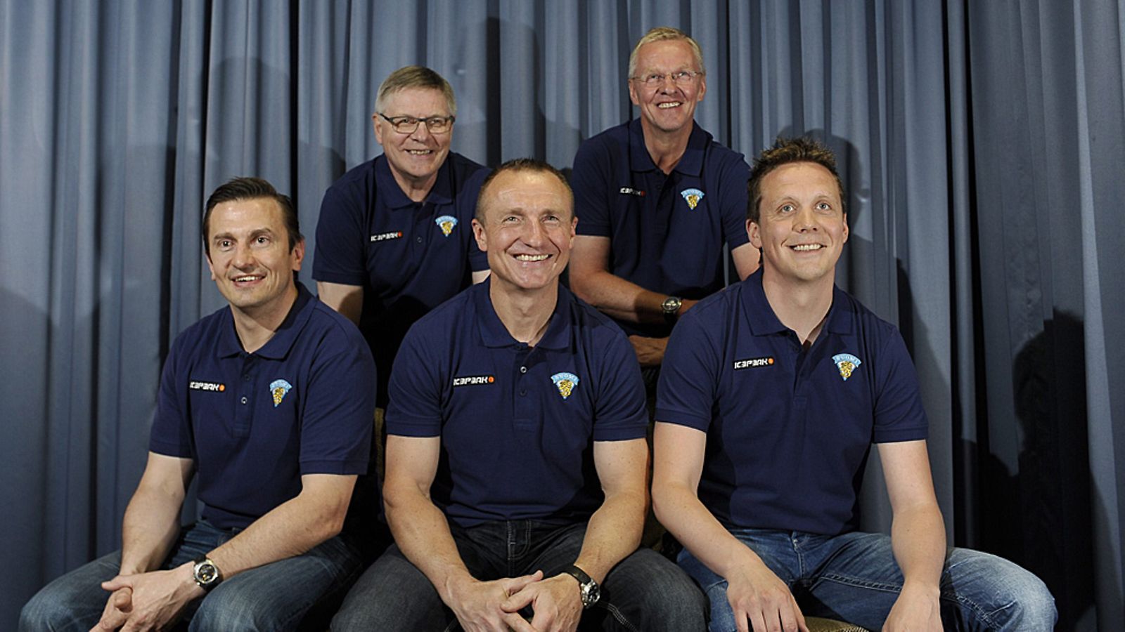 Ville Peltonen (edessä vas.), Jere Lehtinen, Lauri Marjamäki, Kari Savolainen (takana vas.) ja Kari Jalonen