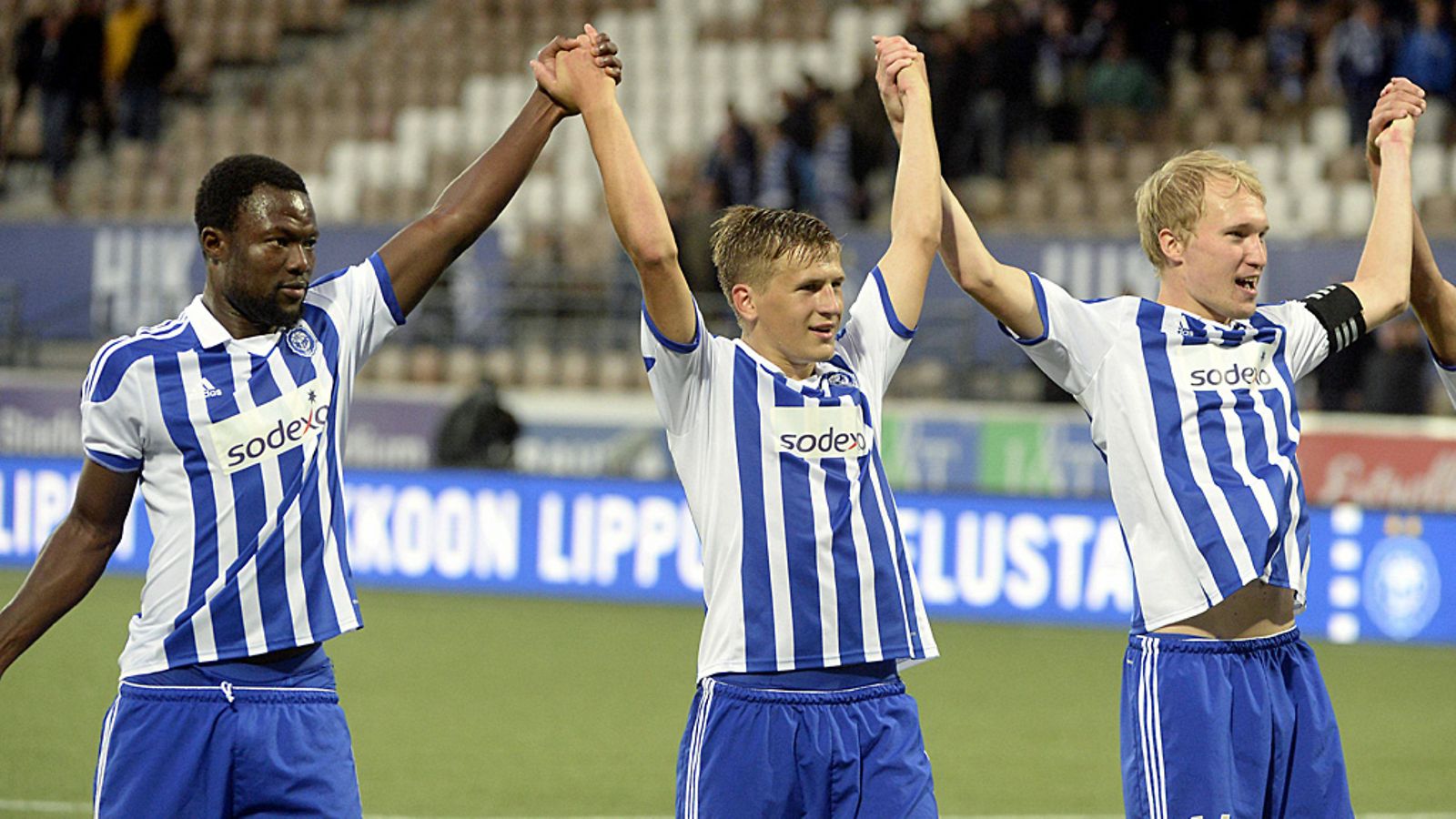 Gideon Baah (vas.), Robin Lod ja Valtteri Moren