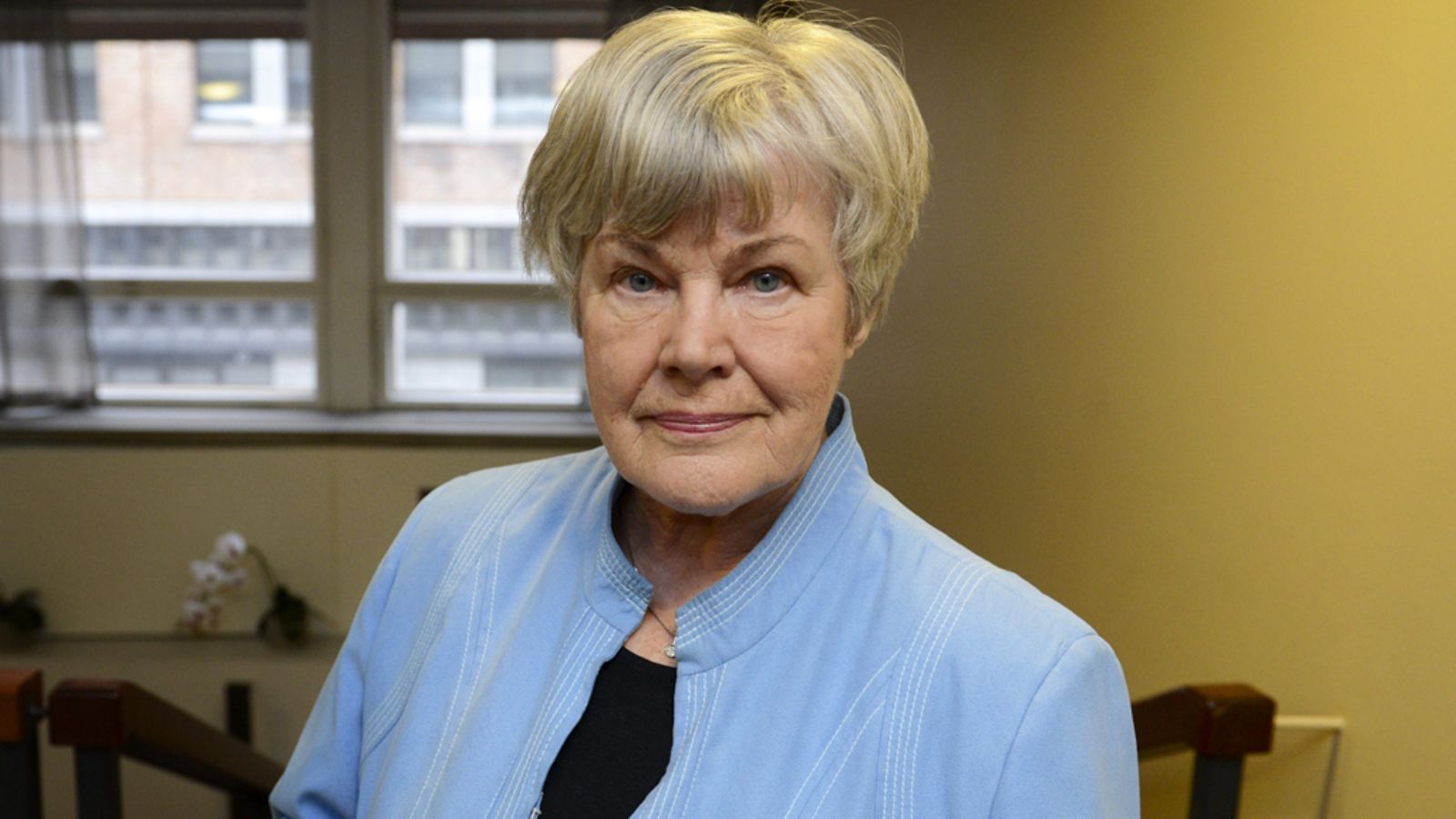 Ministeri Elisabeth Rehn Naisten Pankin toimittajalounaalla Helsingissä 5. helmikuuta 2014.