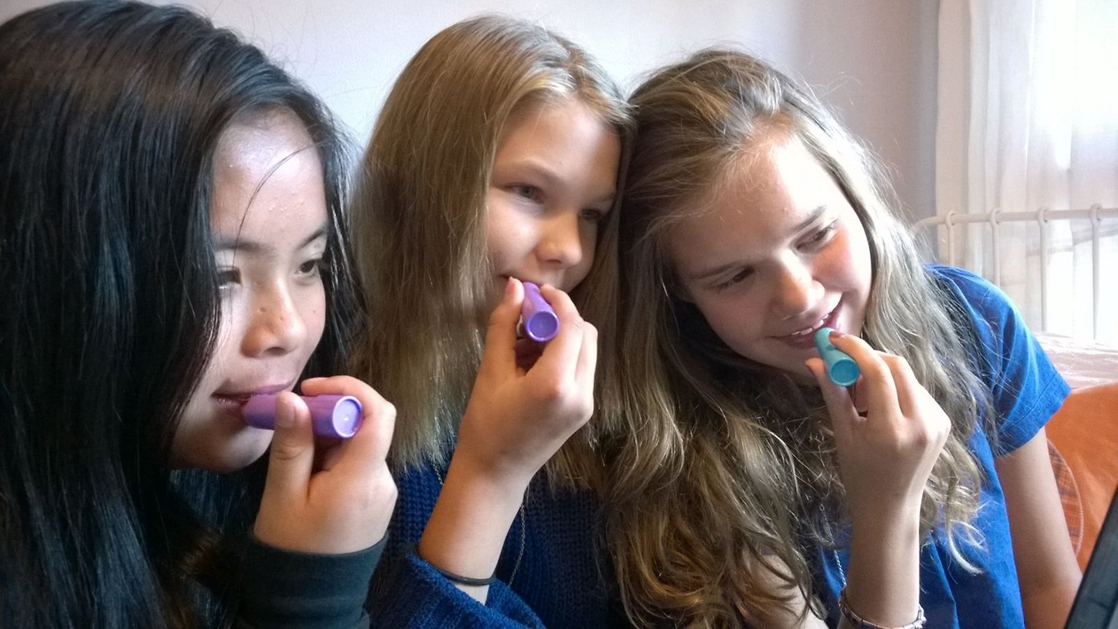 Nuorten kosmetiikan käyttö kasvaa - nyt hittinä Babylips