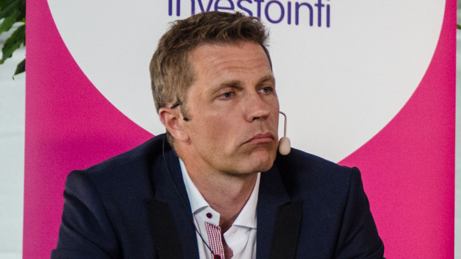 Jari Sarasvuo haastatltavana SuomiAreenassa 17. heinäkuuta 2013.