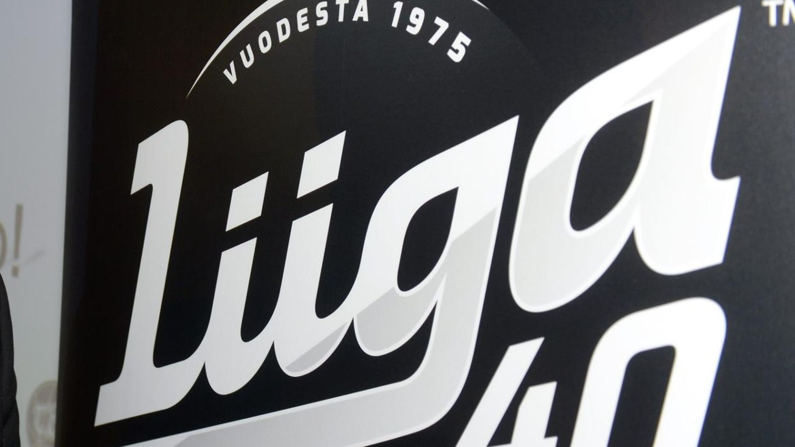 Liiga, kuvitus, 1975-2015