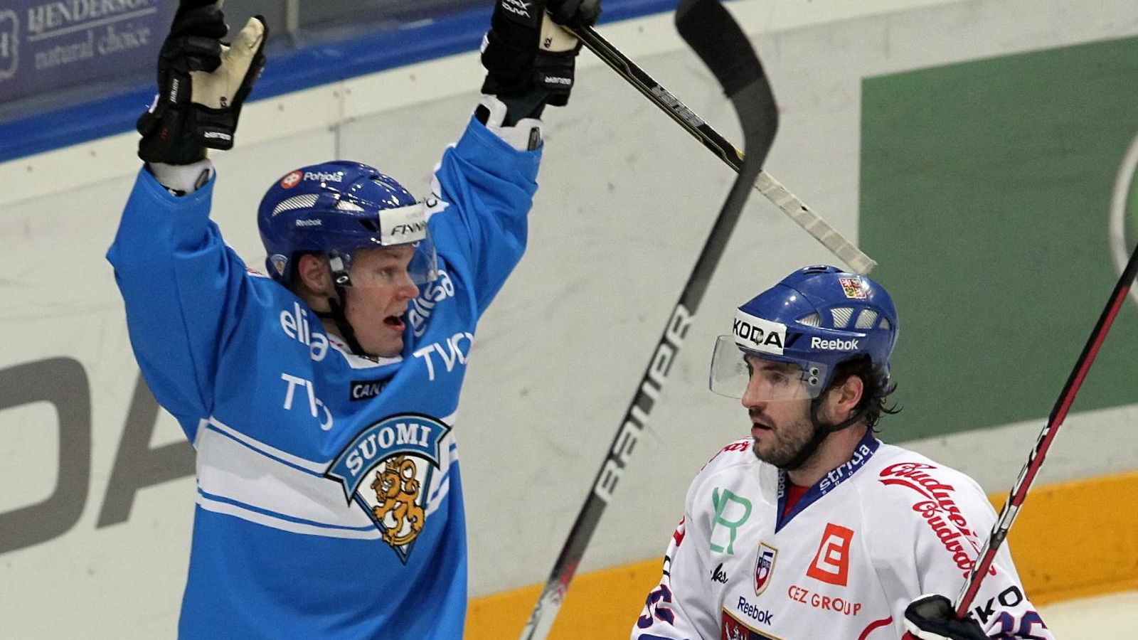 Harri Pesonen maajoukkuepaidassa joulukuussa 2011.