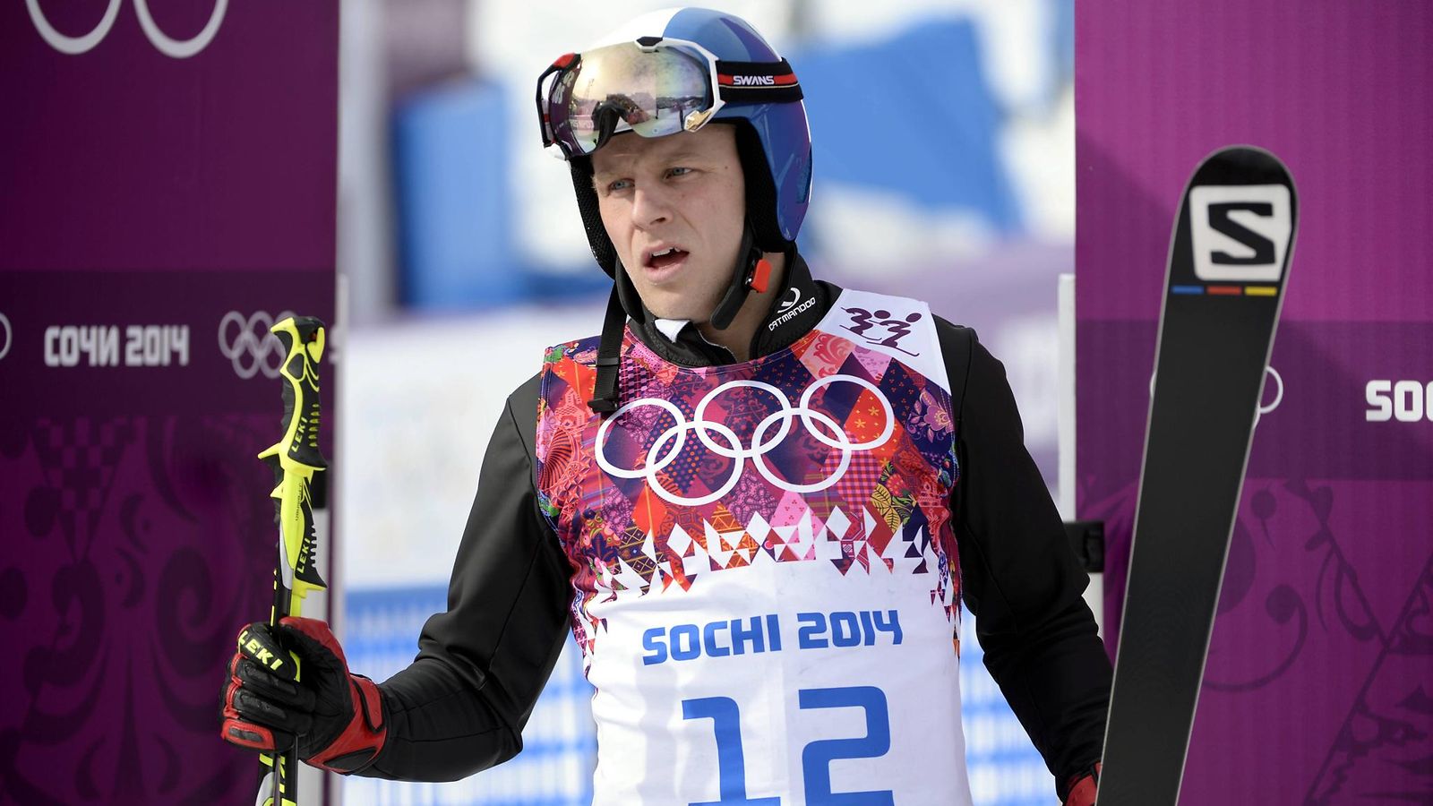 Skicross-laskija Jouni Pellinen Sotshin olympialaisissa.