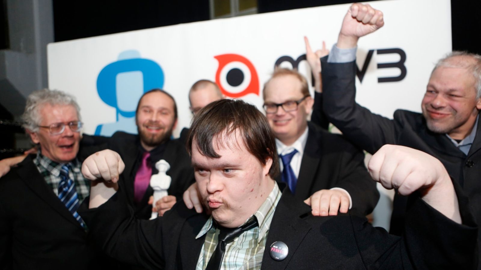 Paras dokumenttielokuva: Kovasikajuttu – ohjaajat Jukka Kärkkäinen, J-P Passi