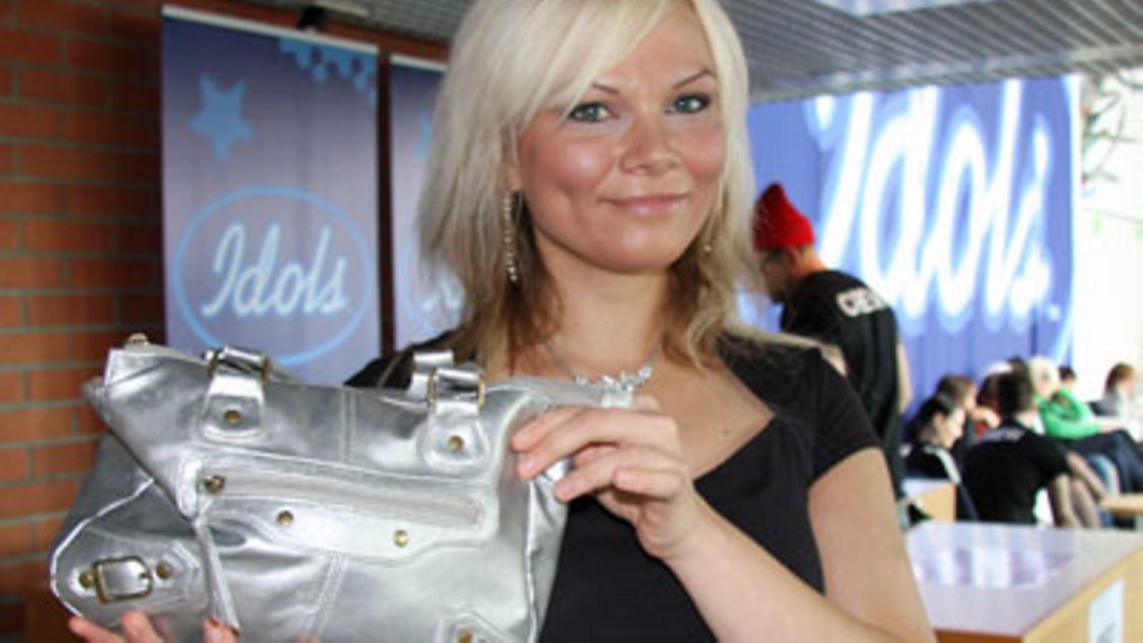 Upeimmat Idols-laukut! Kuva: MTV3.