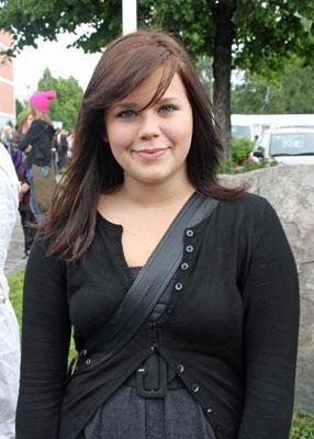 Jaana Leiniäinen, 16, saapui Idols-koelauluihin Varkaudesta. Kuva: MTV3.