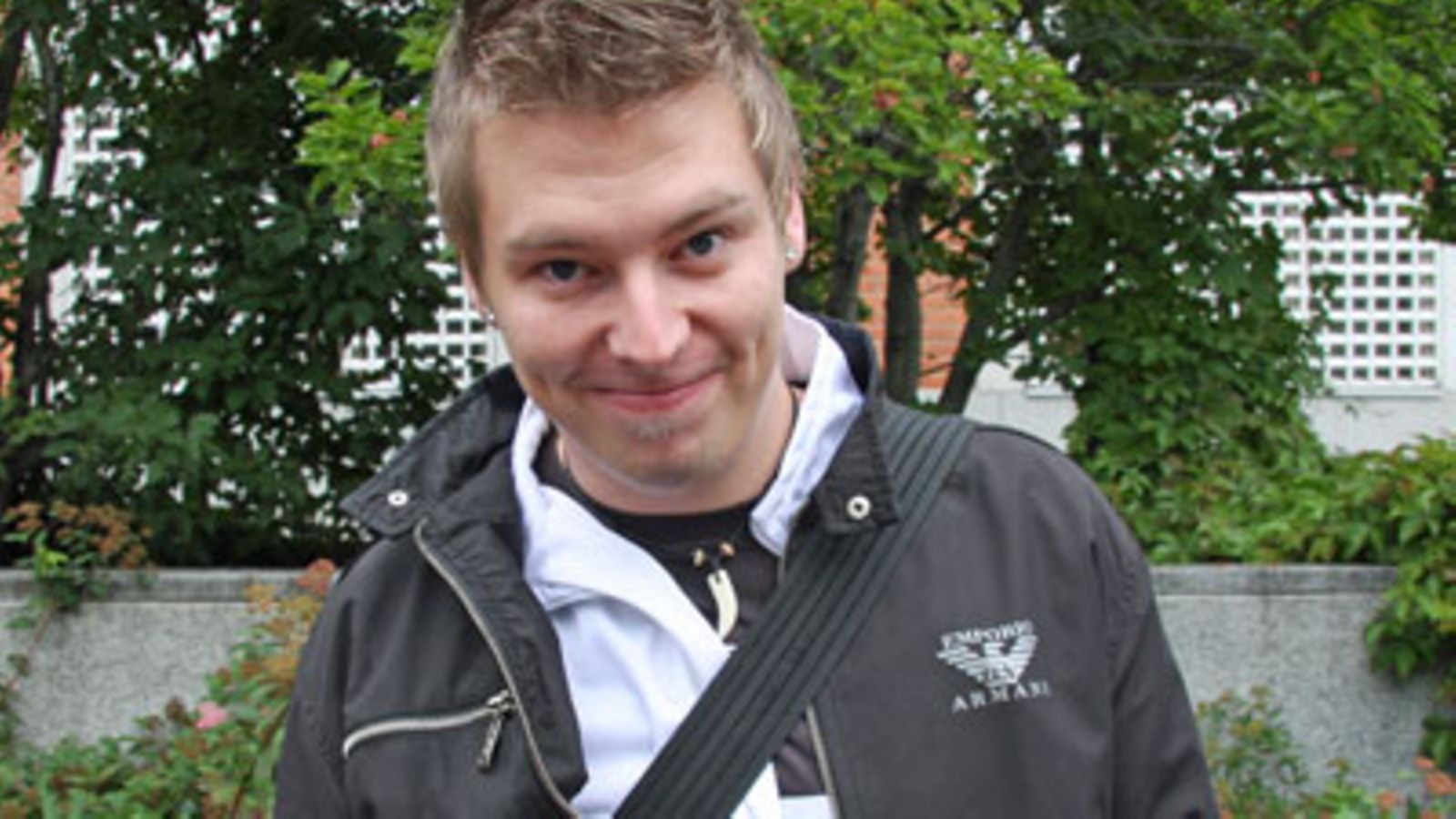 Juho Idolsin koelaulujonossa. Kuva: MTV3.