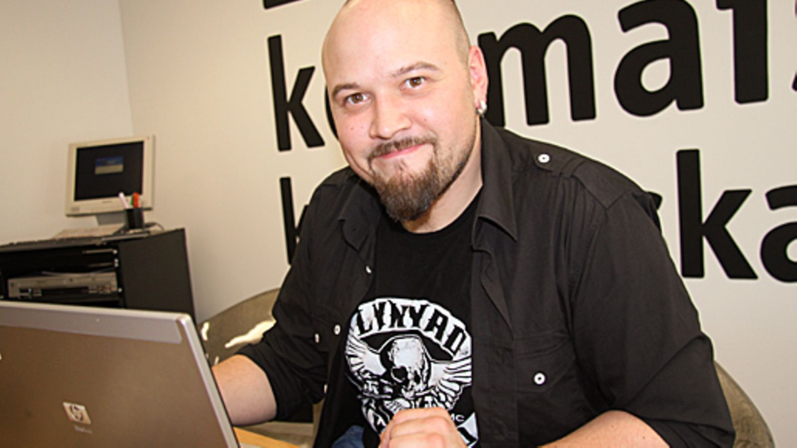 Idols-voittaja Martti Saarinen piipahti verkkovieraana 10. toukokuuta 2011.