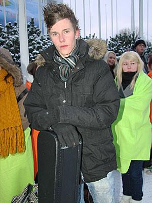 Tommy Herdberg Idols-koelauluissa Tampereella.