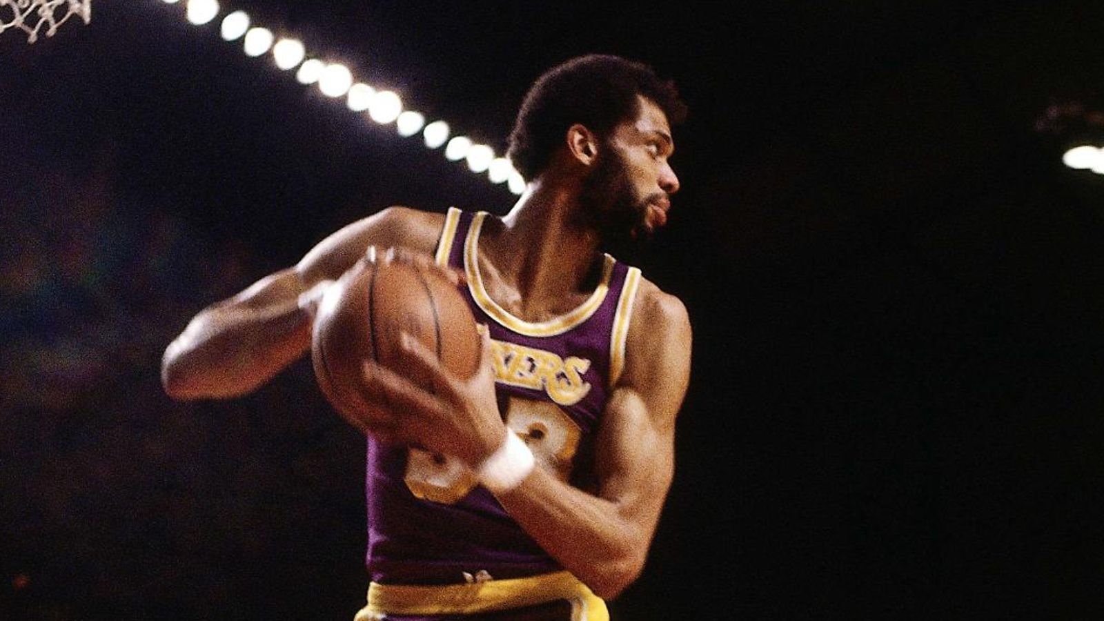 Kareem Abdul-Jabar, 1976