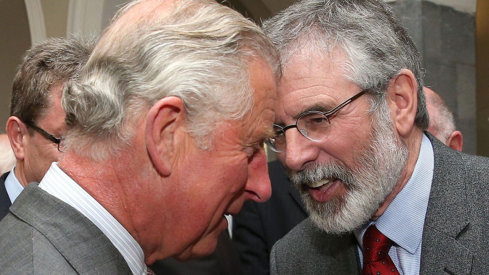 Prinssi Charles Gerry Adams Sinn Fein