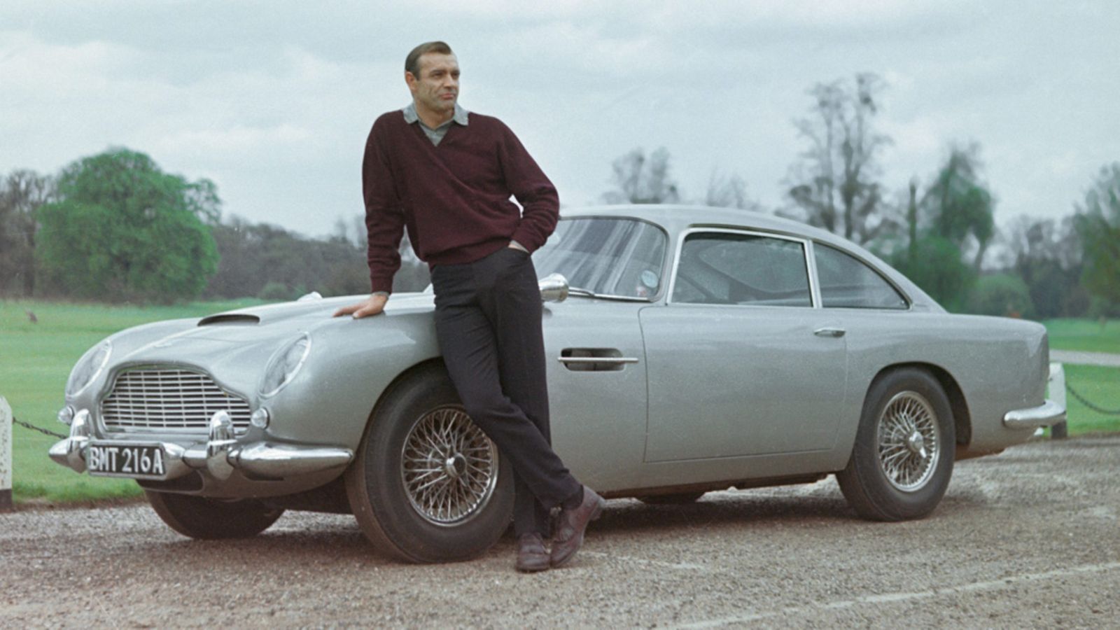 Aston-Martin-DB5,-Goldfinger,-Thunderball