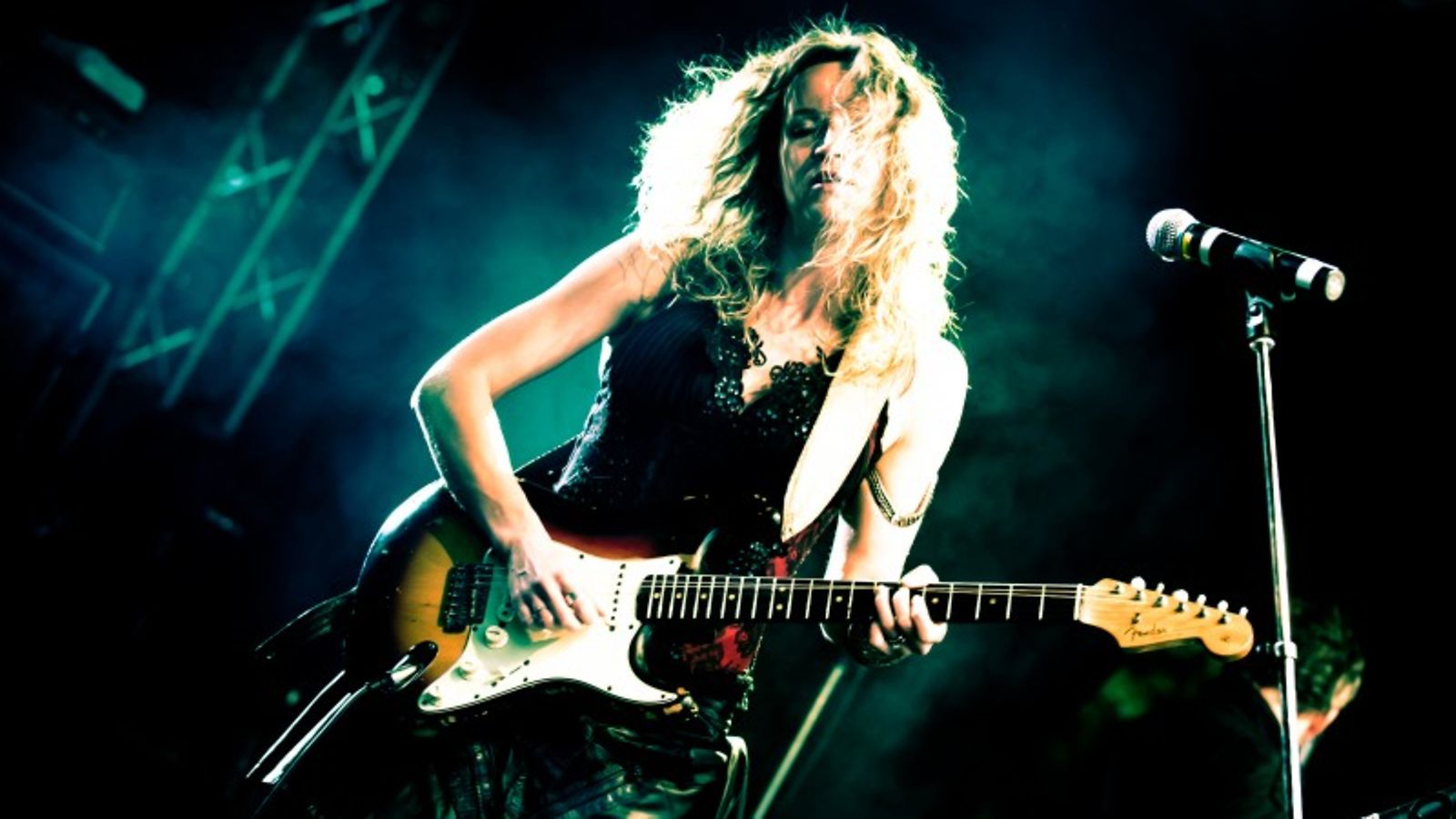 Ana Popovic