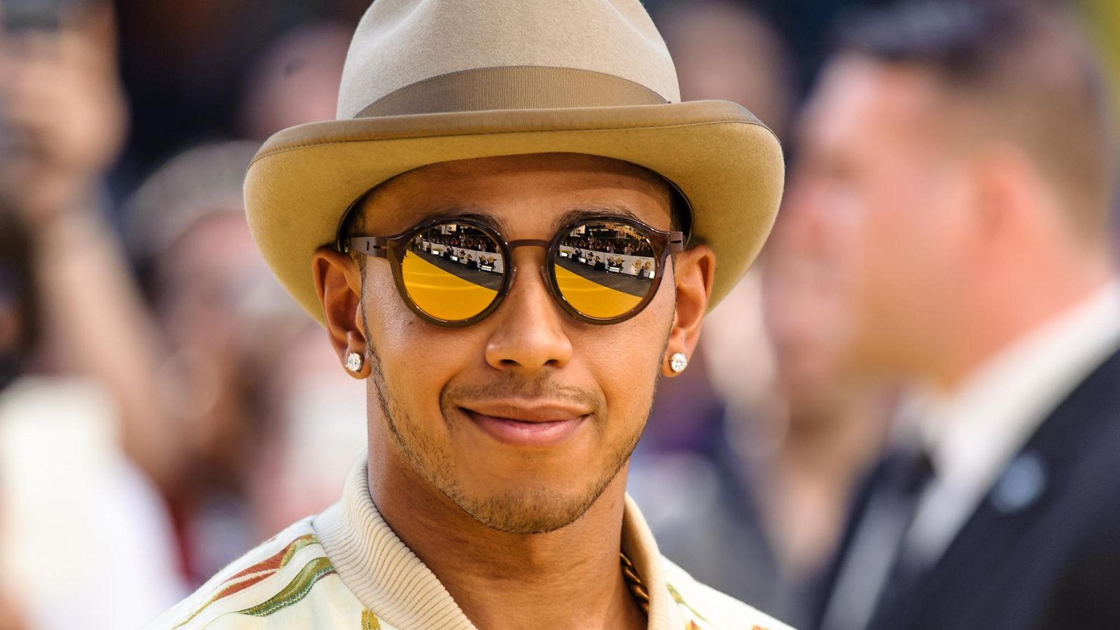 Lewis Hamilton 2015 siviilissä muotinäytös