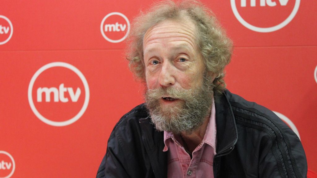 Esa Pakarinen Junior on kuollut