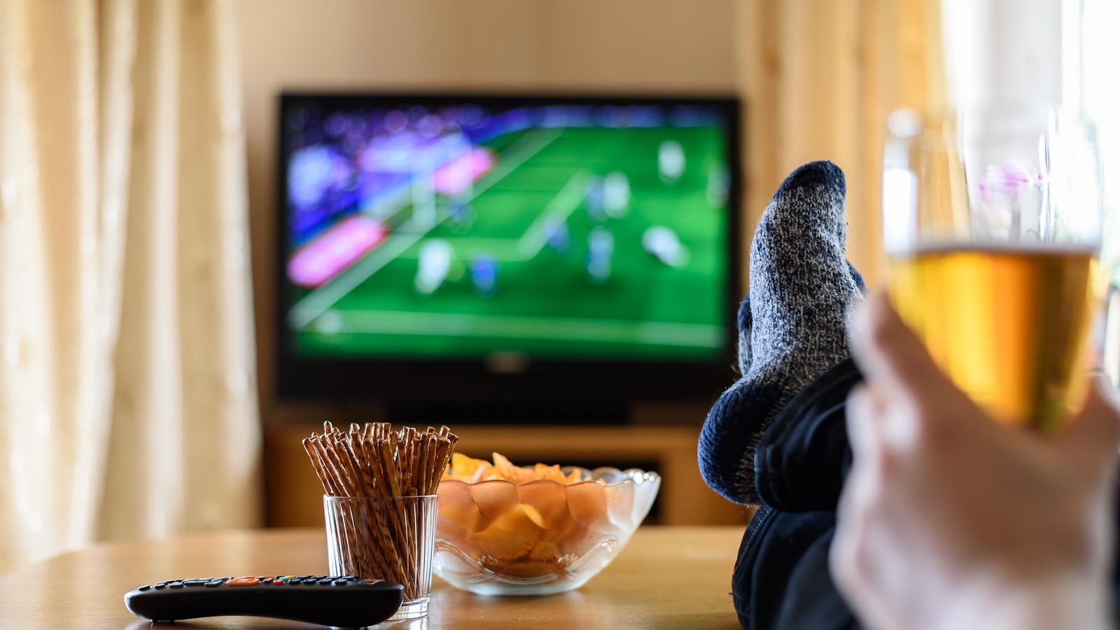 tv napostelu syöminen