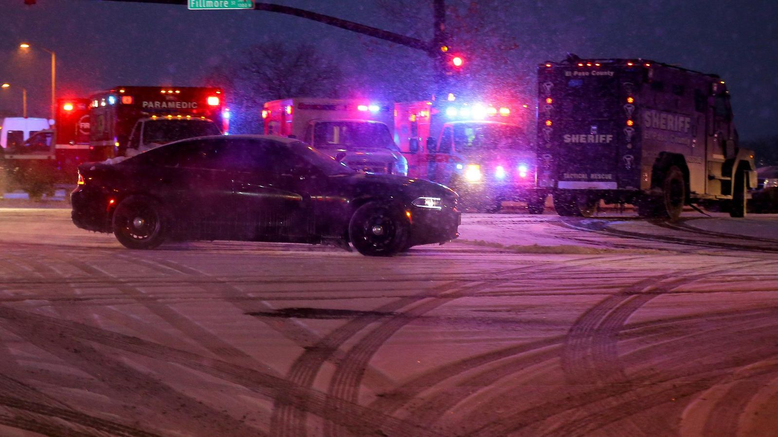 Colorado springs ammuskelu isku perhesuunnitteluklinikka aborttiklinikka usa poliisi