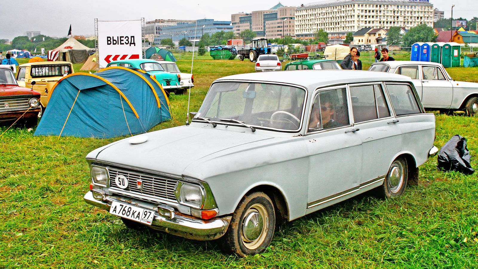 Moskvitsh 427