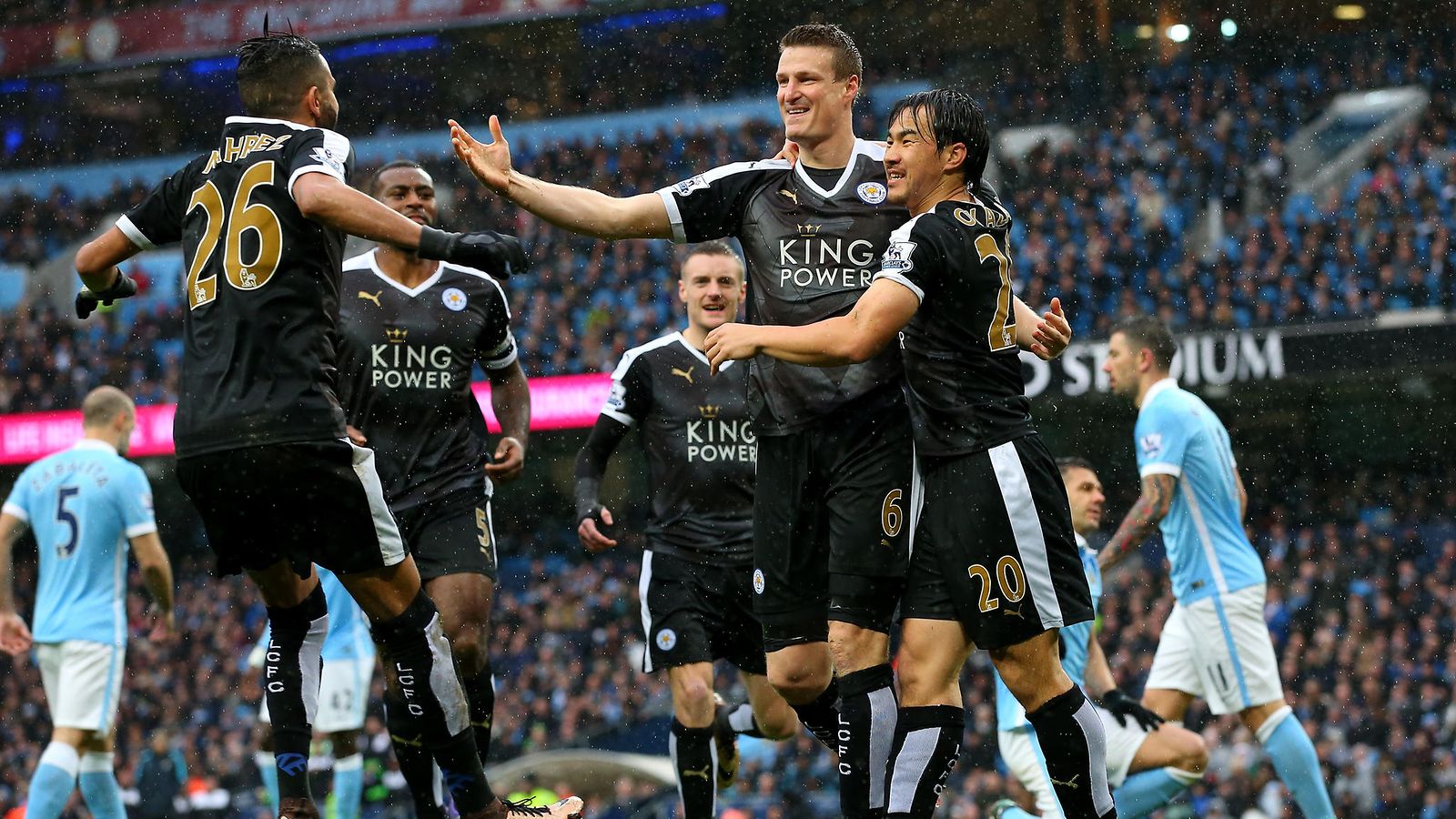 Robert Huth, Shinji Okazaki 2016