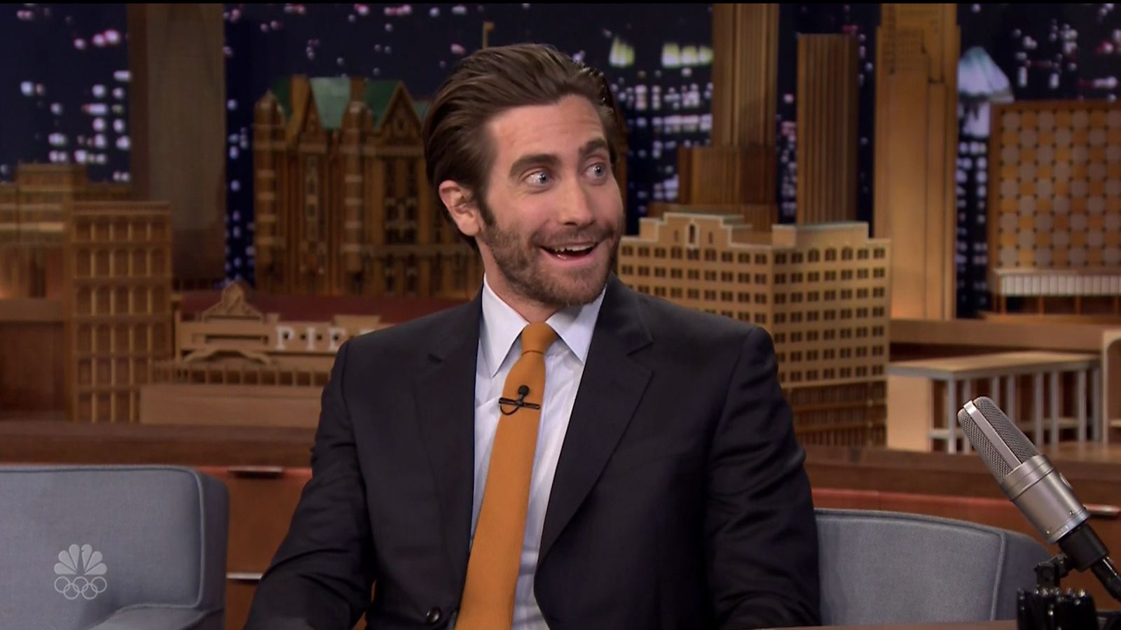 Jake Gyllenhaal Jimmy Fallonin vieraana 22.3.2016 1