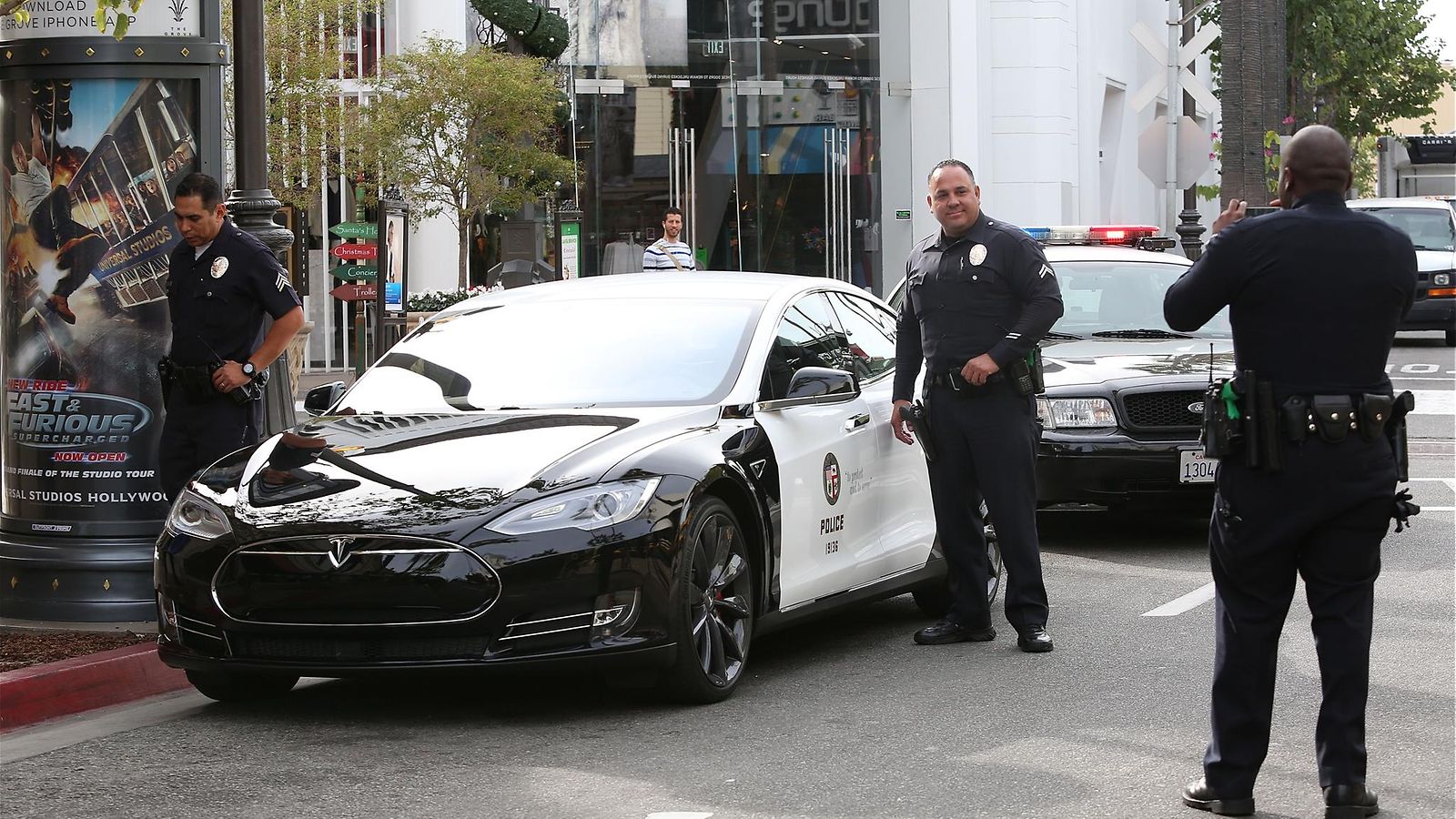 LAPD Tesla