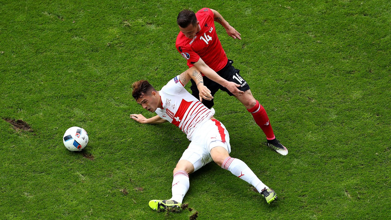 Taulant Xhaka, Granit Xhaka