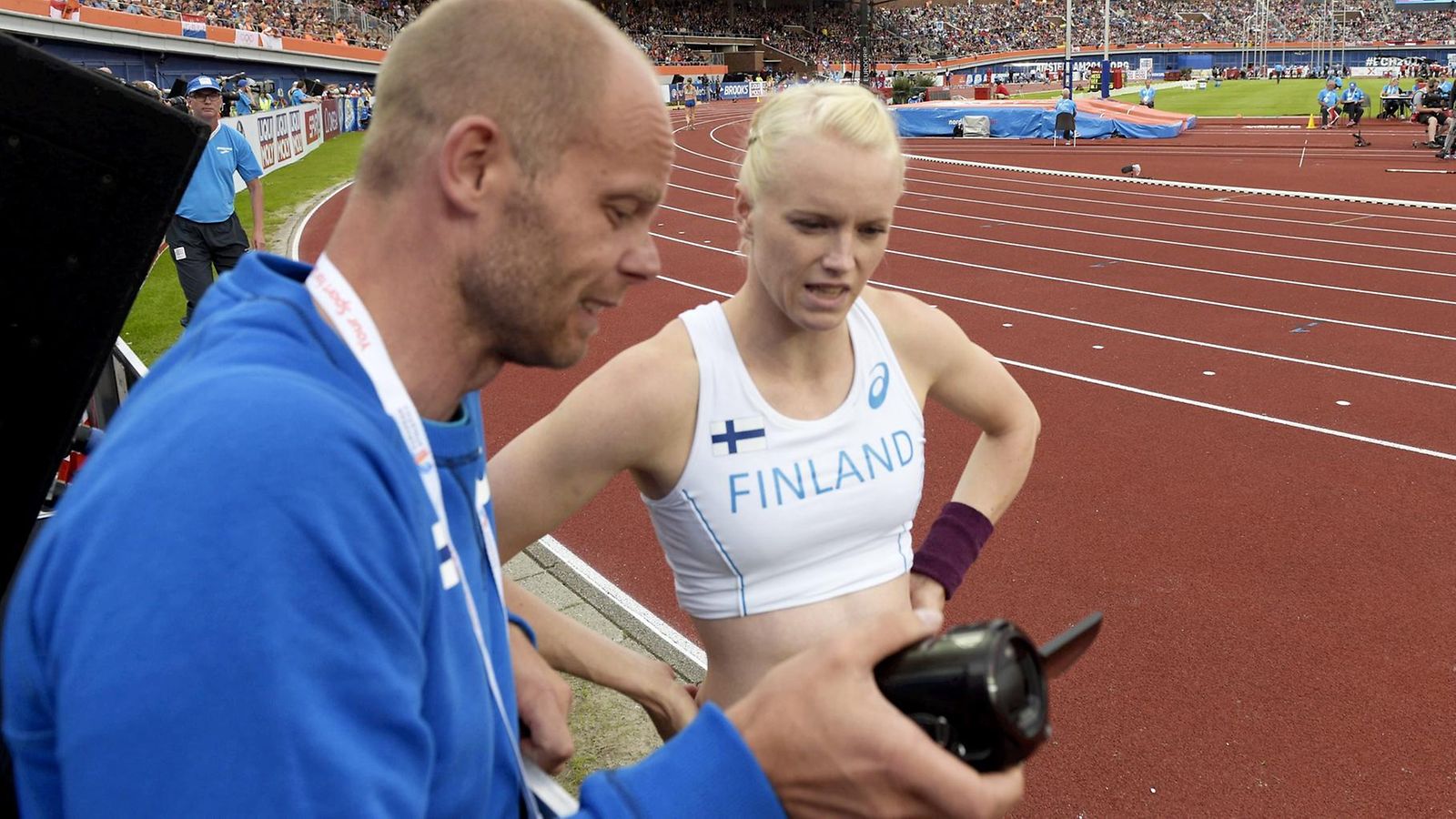 Minna Nikkanen ja valmentaja Jarno Koivunen