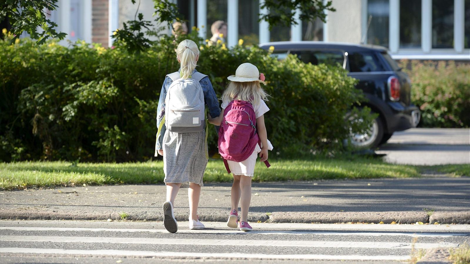 lapsia liikenteessä