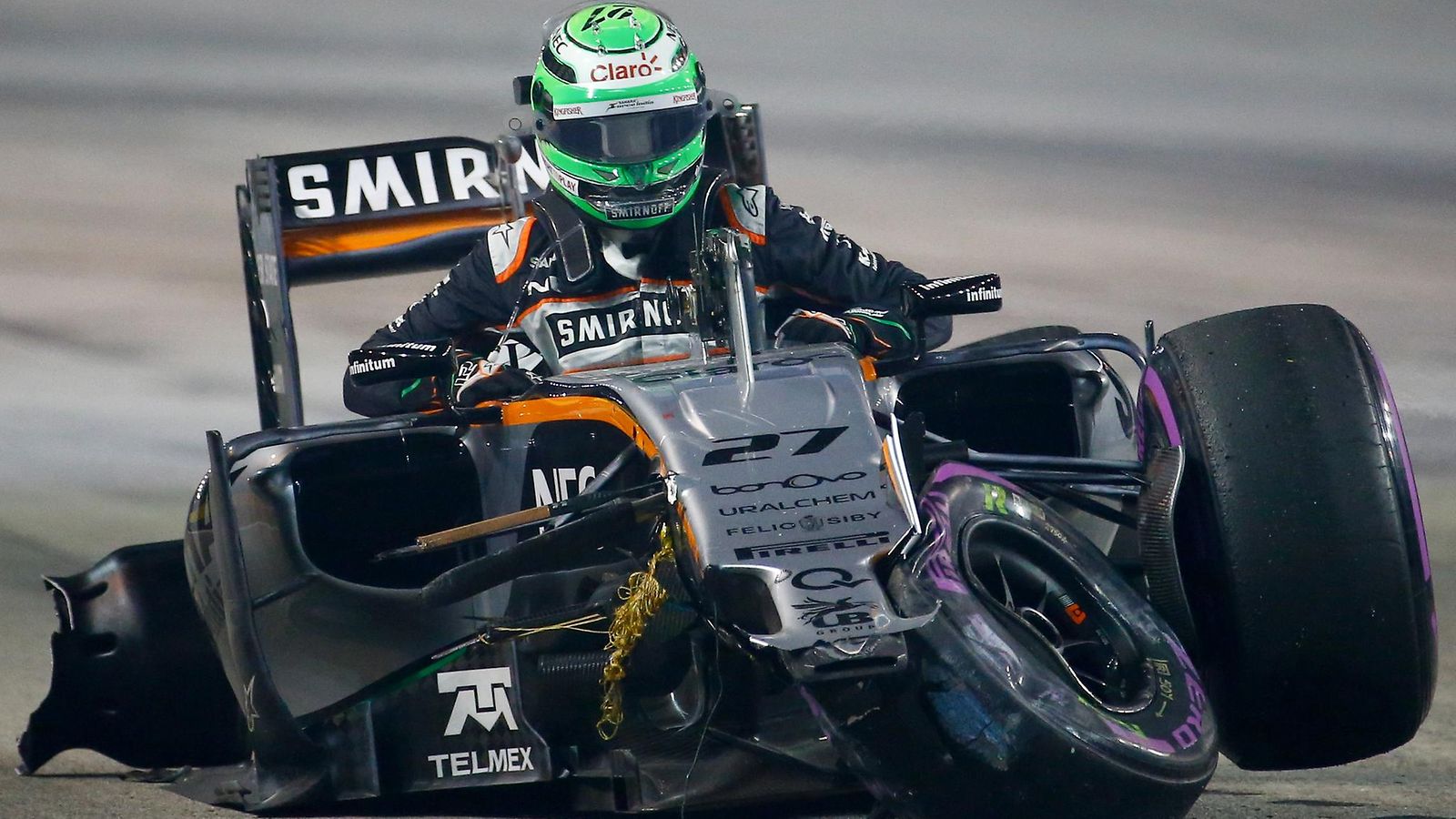 Nico Hulkenberg 2016 Singapore kolari ulosajo keskeytys