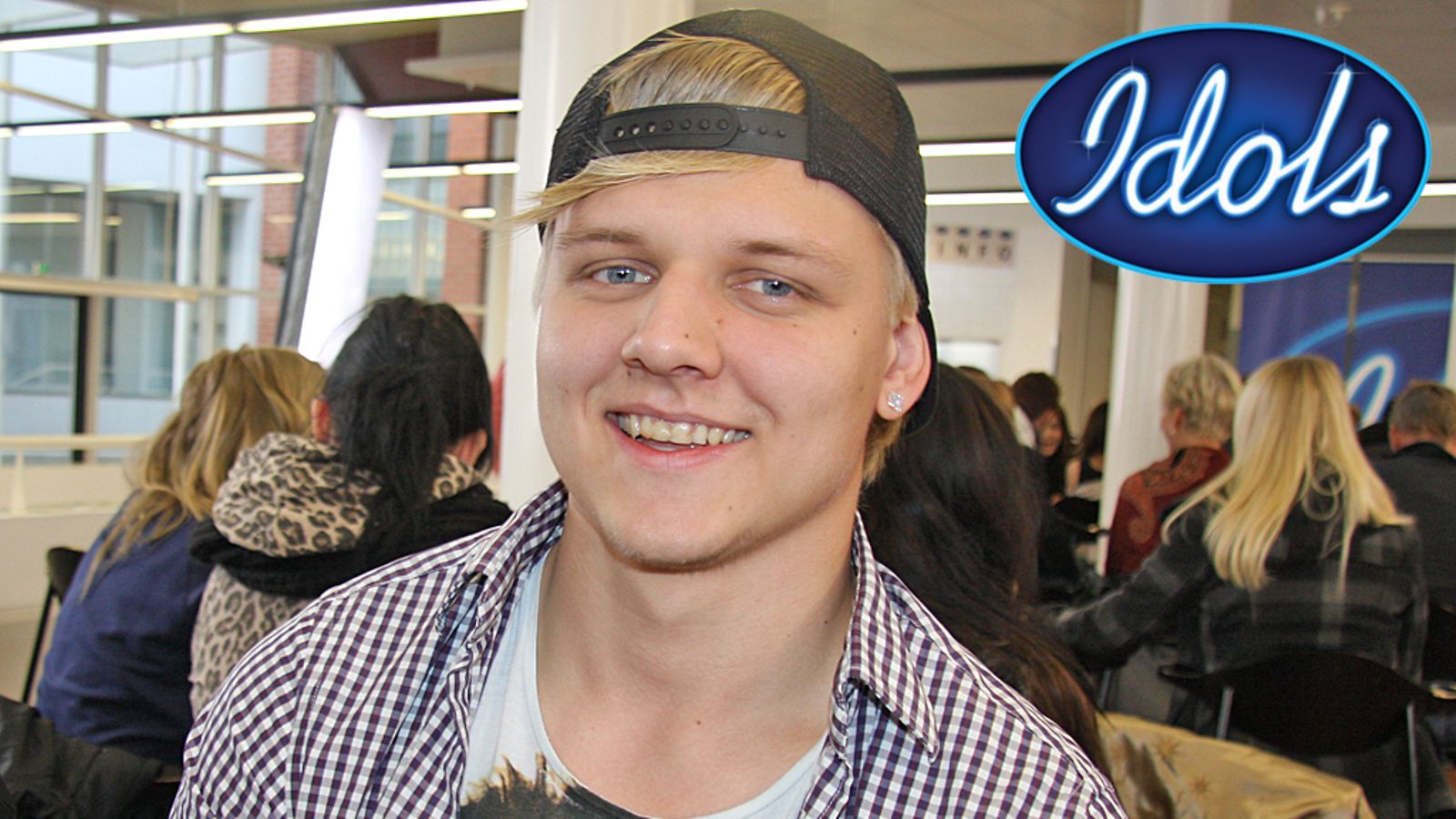 Waltteri Laineenkare Vaasan Idols-koelauluissa.