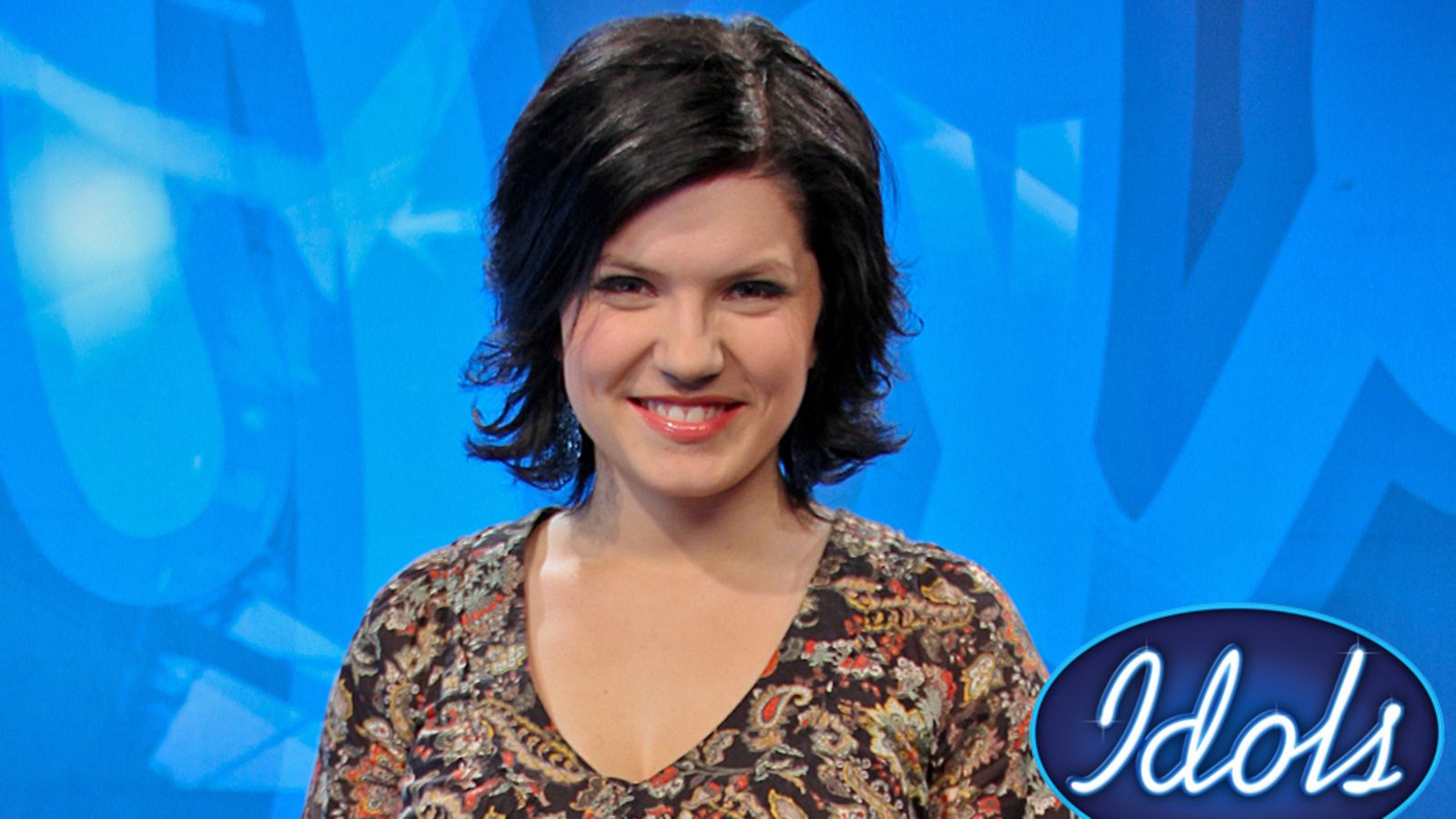 Joensuun Idols-koelaulujen vieraileva tuomari Suvi Teräsniska.
