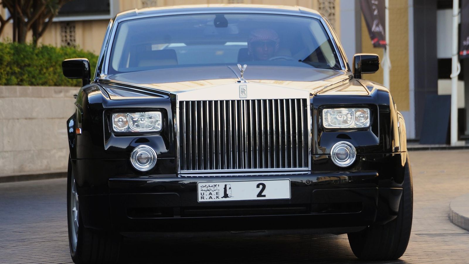 Rolls-Royce Dubai rekisterinumero 2