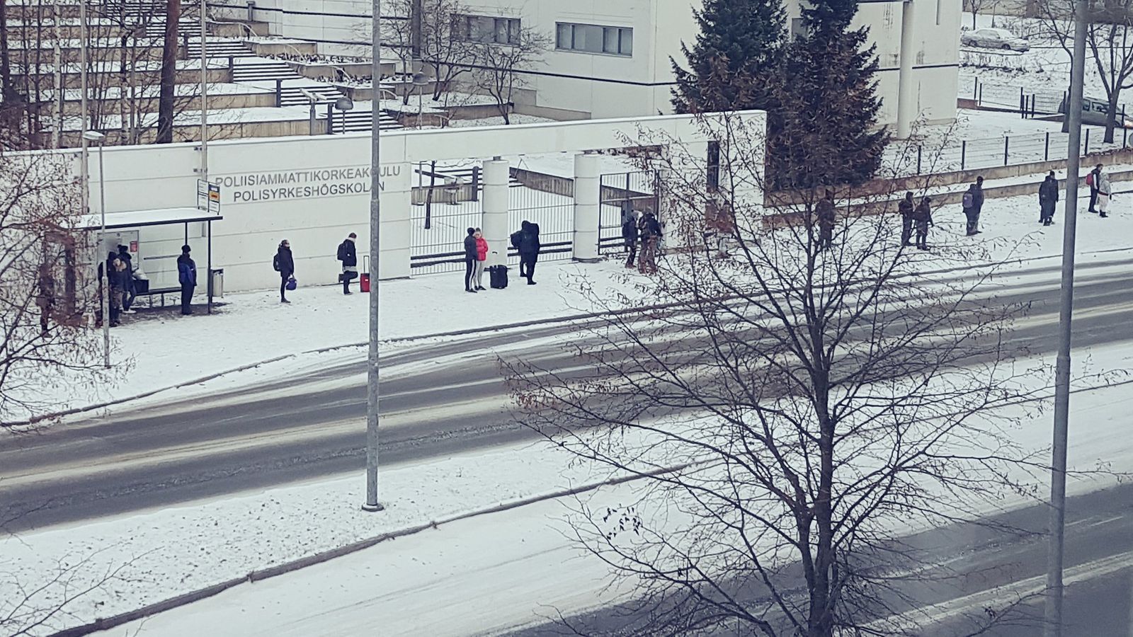 Bussipysäkki jono tampere