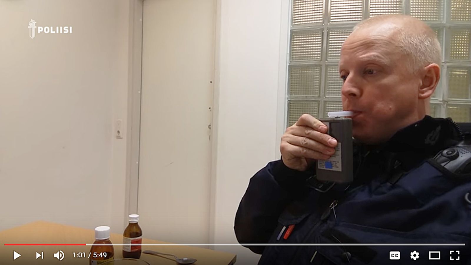 YouTube poliisi myytinmurtaja