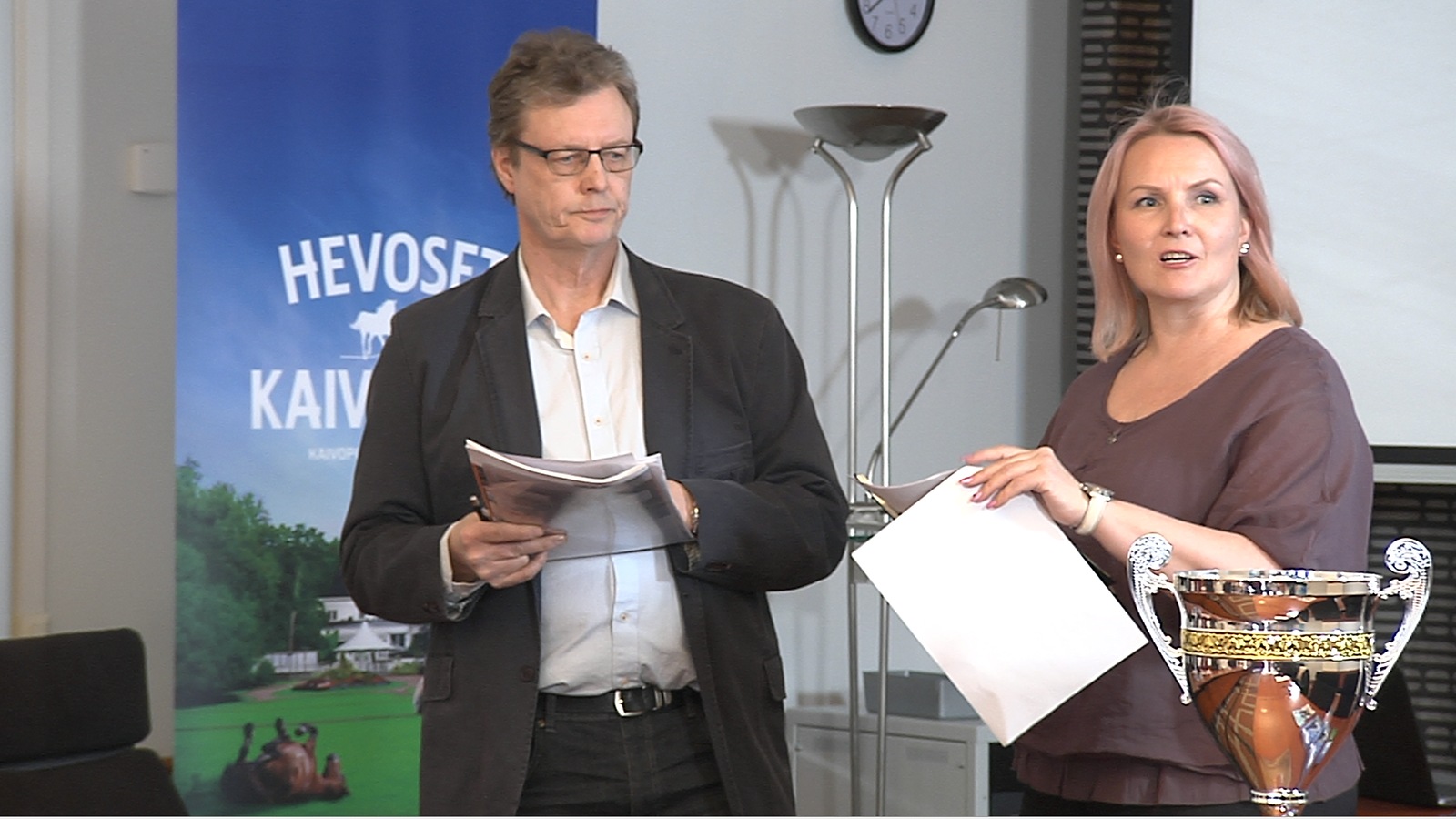 Timo Mahlamäki Laura Ruohola ravit