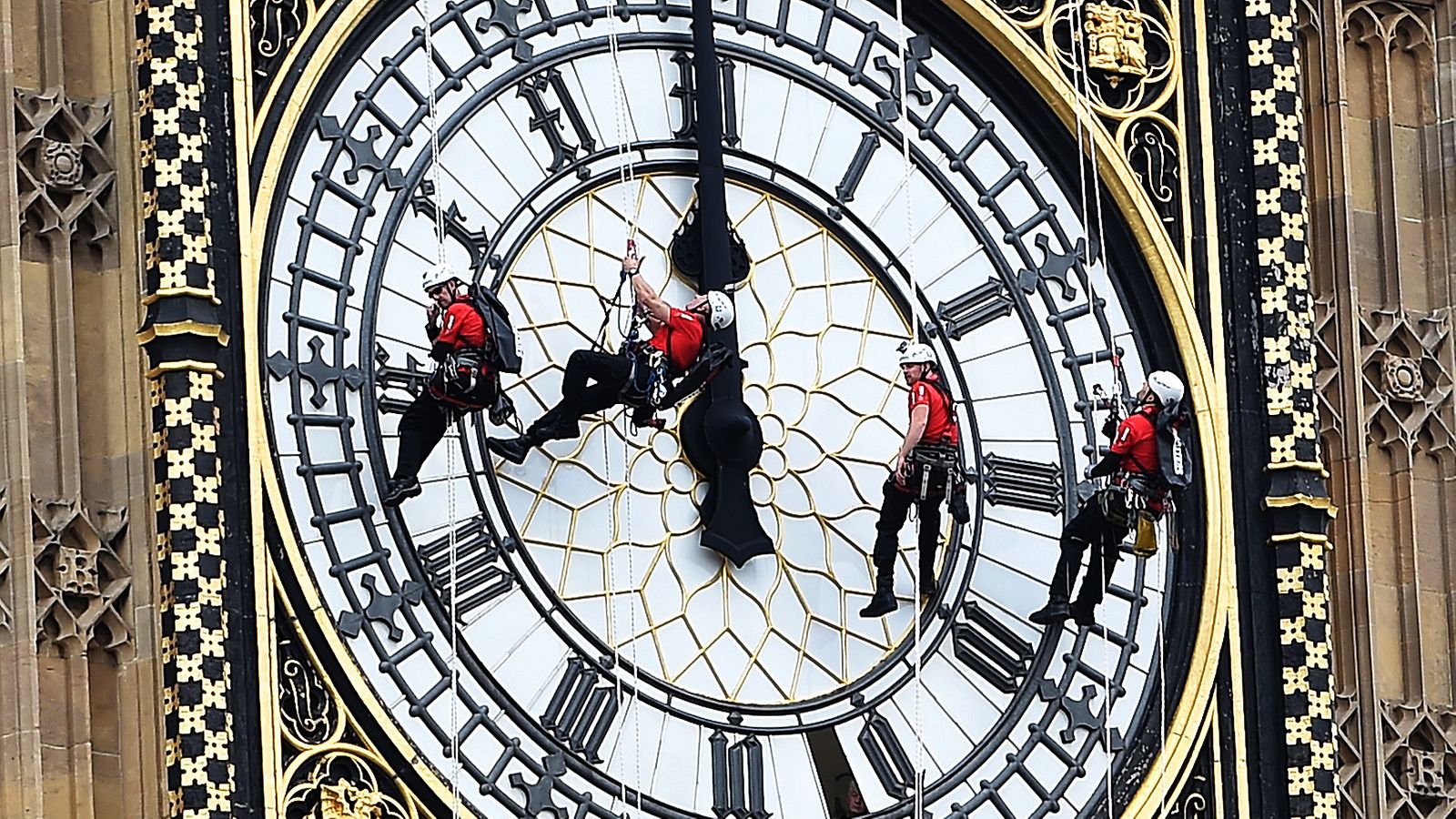 Big Ben hiljentyy