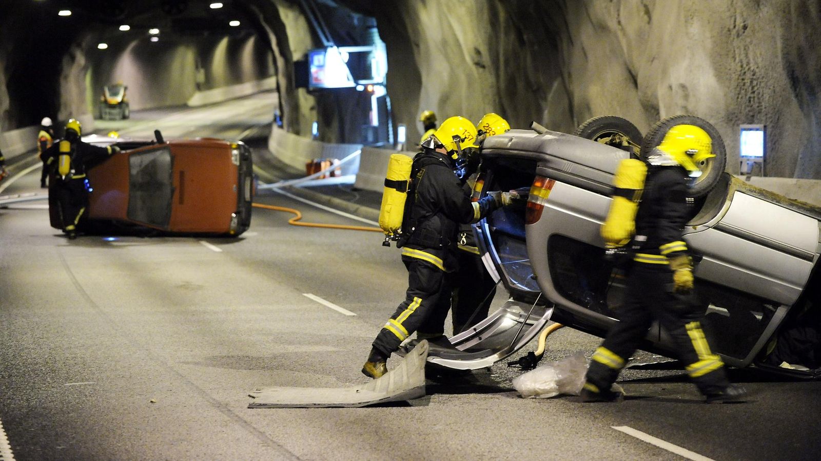 pelastusharjoitus vuosaari tunneli kolari