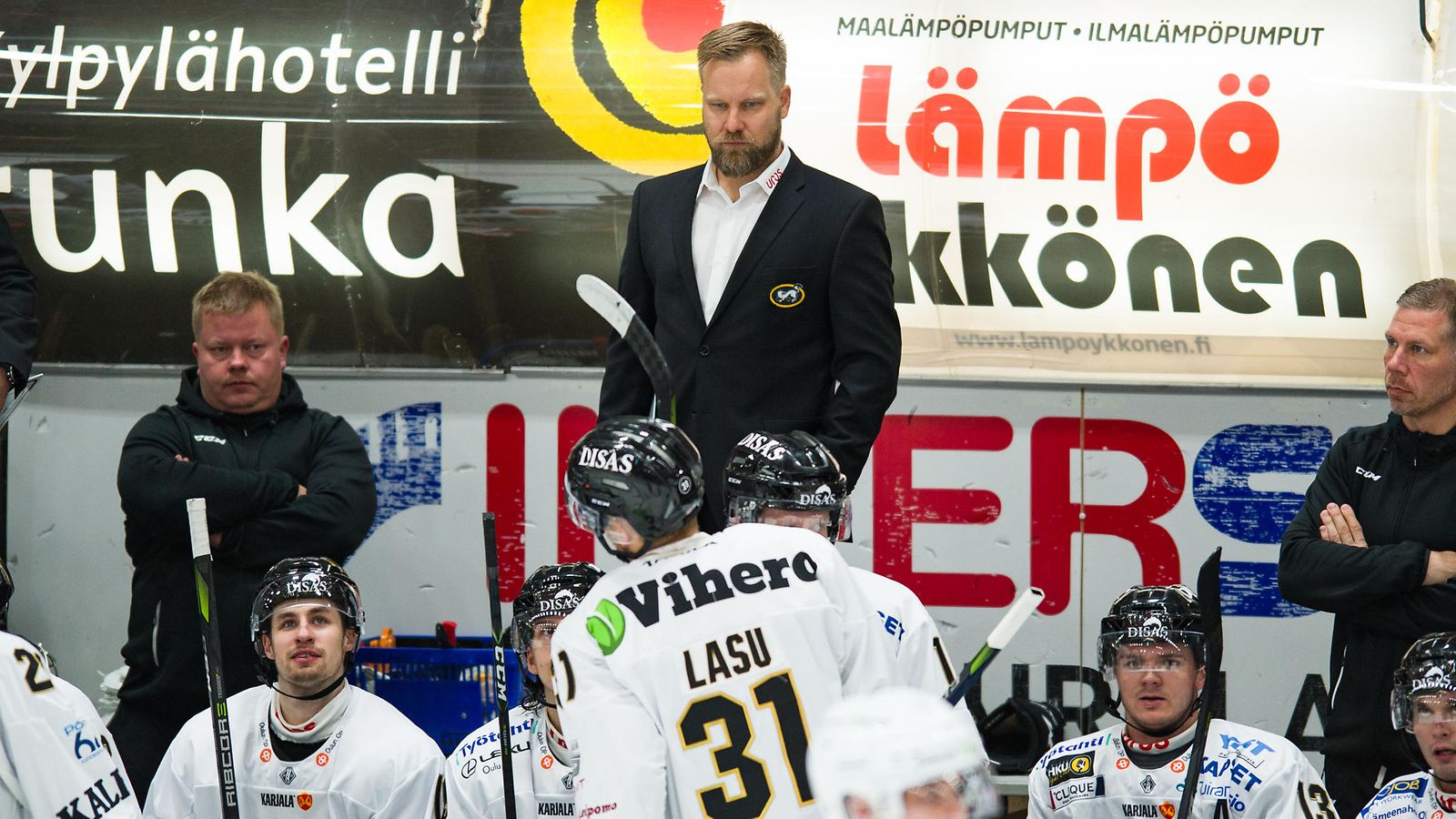 Mikko Mannerin Kärpät vei kärkikamppailun nimiinsä.