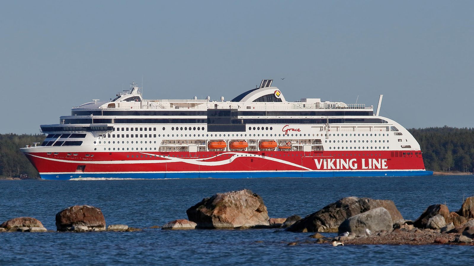 Viking Grace AOP