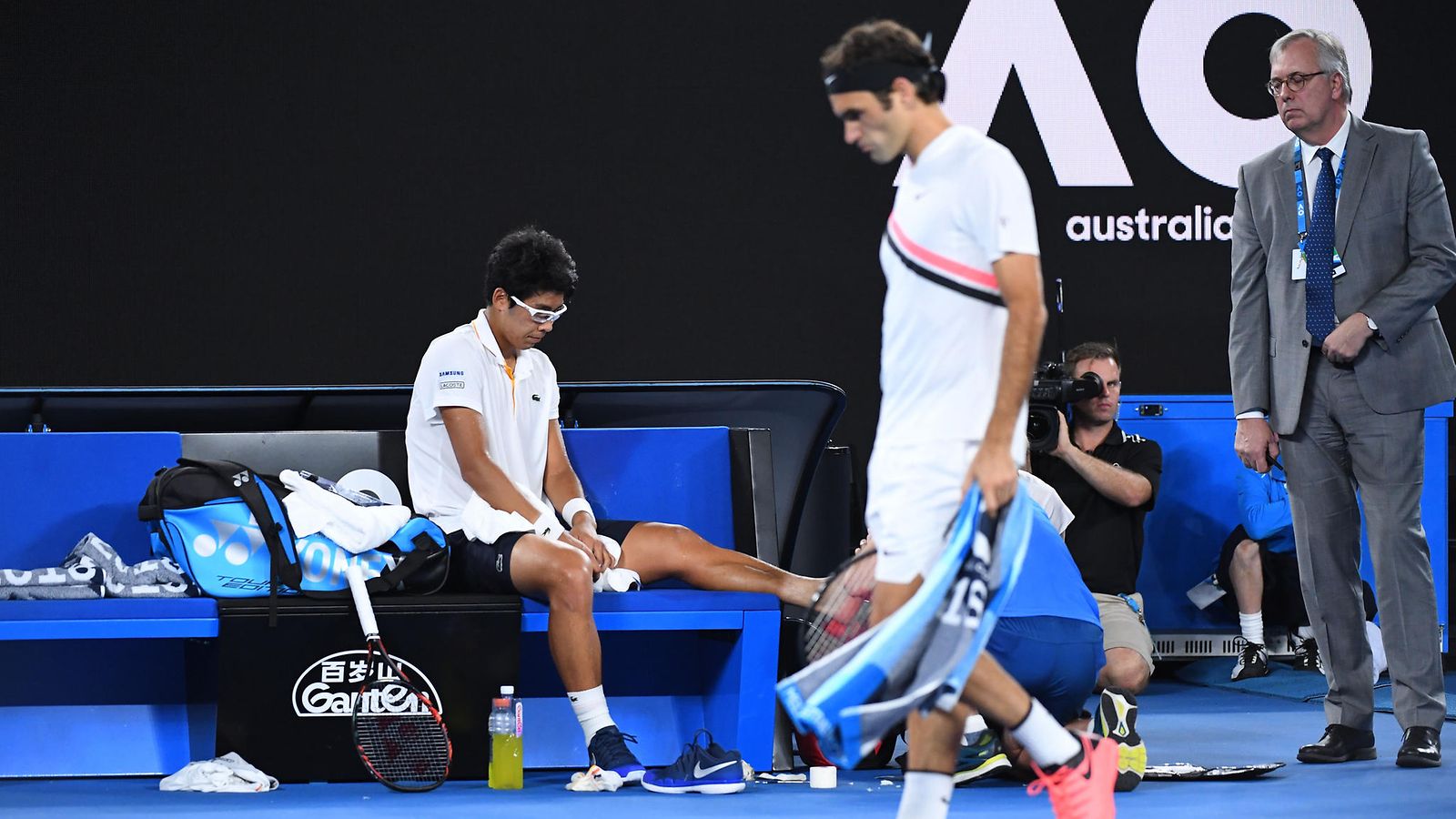 Hyeon Chung Roger Federer