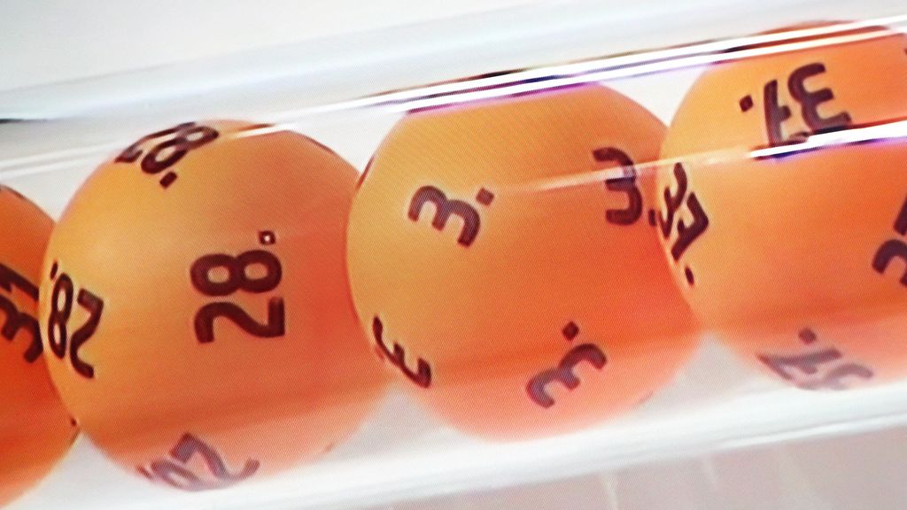 Nyt pamahti! Lotossa 4 000 000 euron täysosuma – tässä oikea rivi